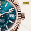 Rolex Sky-Dweller Oyster m336935 - 42 mm mặt số xanh lục lam 