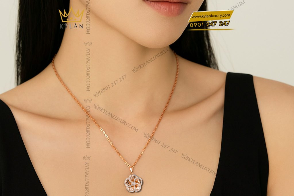Dây Chuyền The Rose Bloom vàng hồng nguyên khối Au750 đính kim cương