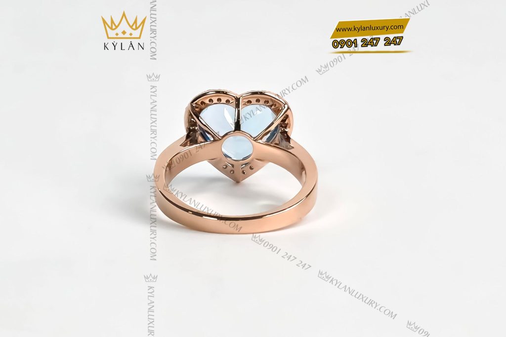 Kỳ Lân Luxury 9 1 Nhẫn vàng nguyên khối Au750 đính đá Topaz hình trái tim