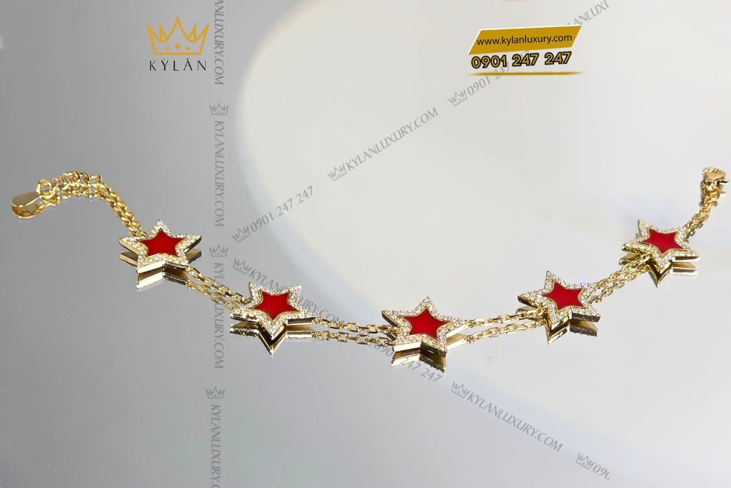 Lắc Tay Vàng Nguyên Khối Au750 Đính Ngôi Sao Đỏ Viền Kim Cương 3 Lắc Tay Vàng Nguyên Khối Au750 Đính Ngôi Sao Đỏ Viền Kim Cương