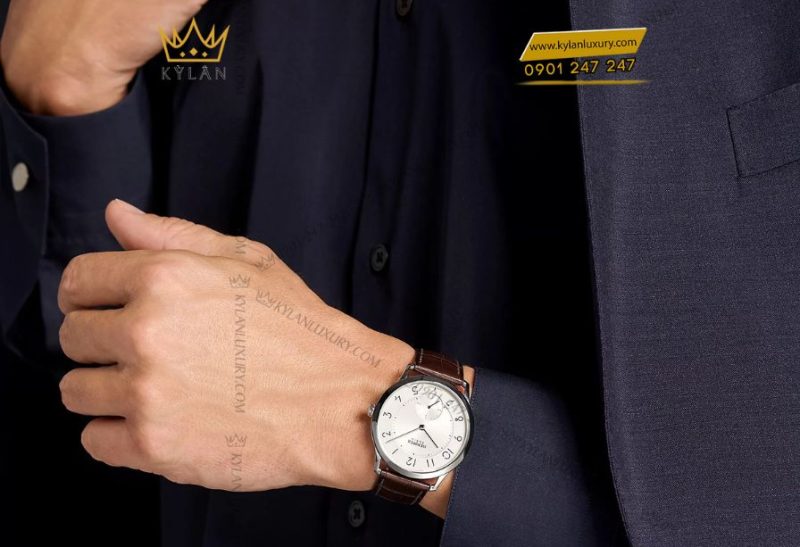 Đồng hồ Hermes Slim d’Hermes W041759WW00 có vỏ thép không gỉ, mặt số bạc opaline và máy cơ H1950 siêu mỏng