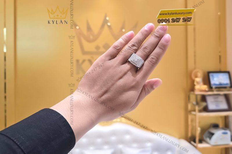 Nhẫn nam vàng trắng nguyên khối Au750 đính viên chủ kim cương 6ly6