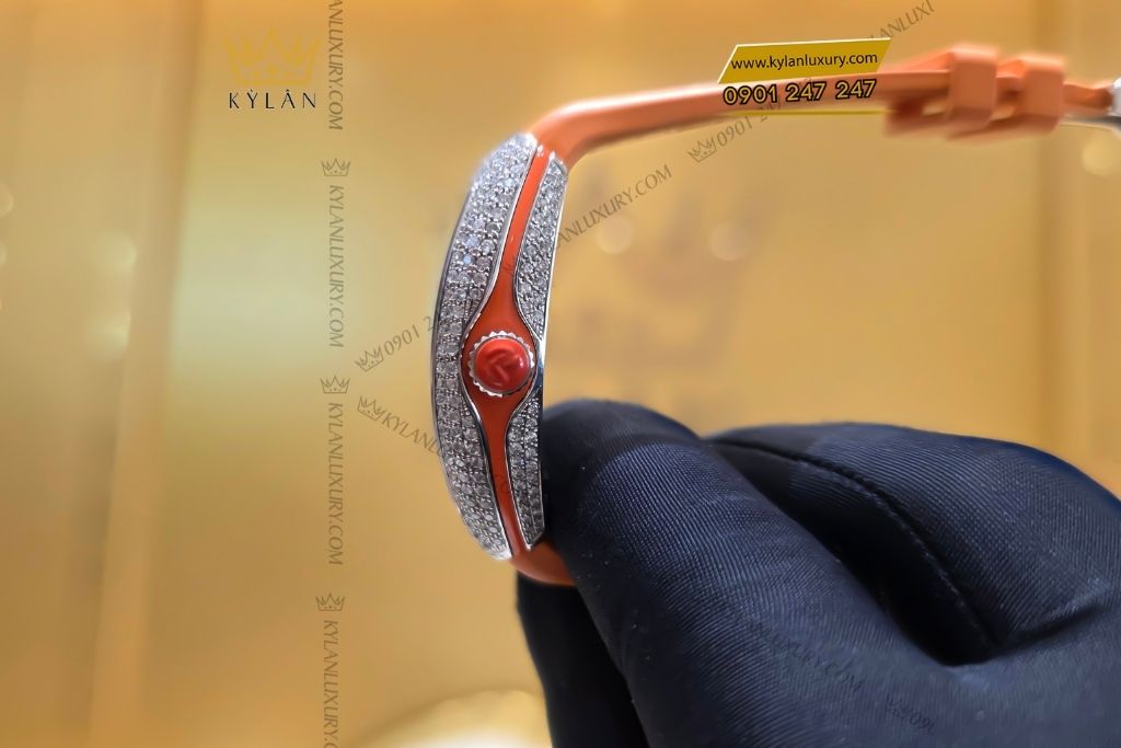 Kỳ Lân Luxury dong ho franck muller vanguard v32 orange 2 Đồng hồ Franck Muller Vanguard V32 Orange Full Diamonds