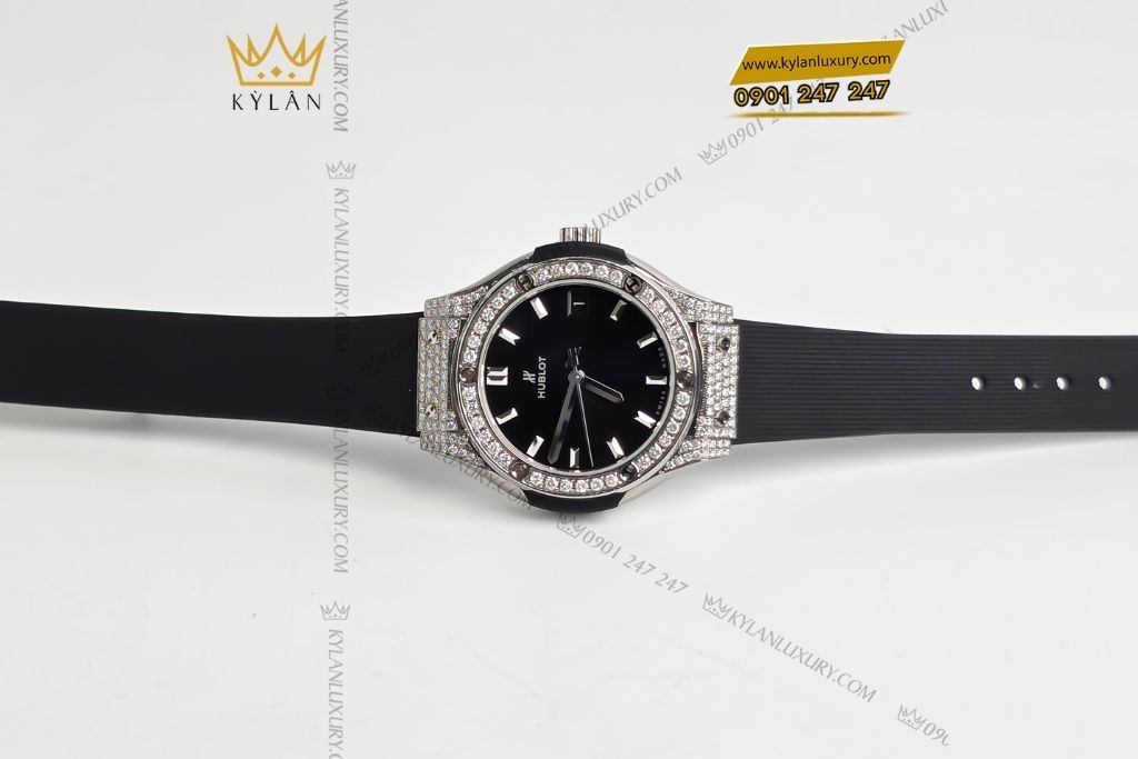 Kỳ Lân Luxury dong ho hublot classic fusion titanium pave 33 Đồng hồ Hublot Classic Fusion Titanium Pavé 33mm vành kim cương
