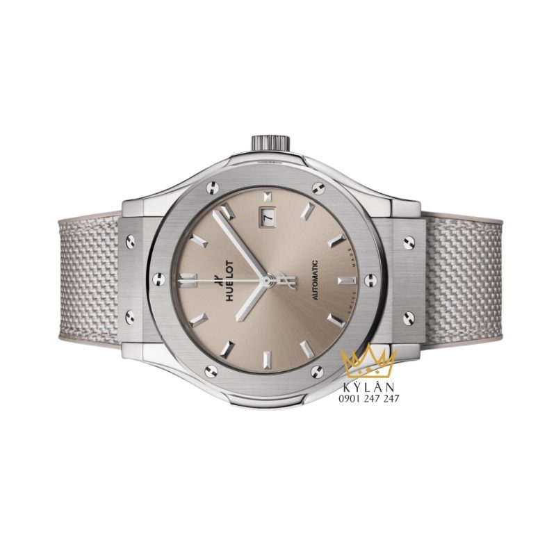 Đồng hồ Hublot Classic Fusion Essential Taupe 42mm 542.NX.4610.NR.HEC25