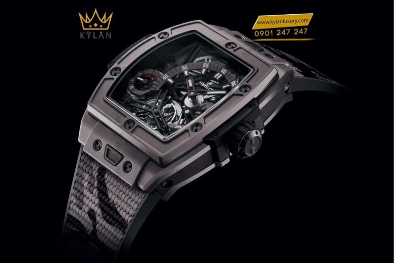 Đồng hồ Hublot Spirit of Big Bang Tourbillon SORAI 42mm 645.FX.8020.NR.SOA24