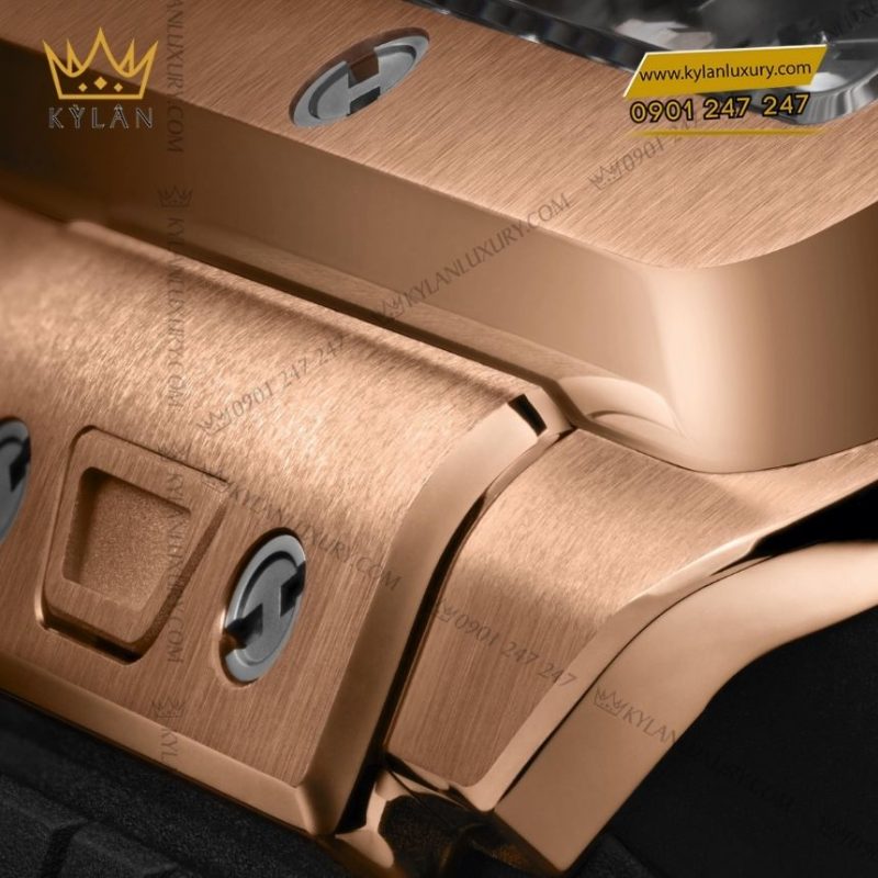 Đồng hồ Hublot Square Bang Unico King Gold 42mm 821.OX.0180.RX