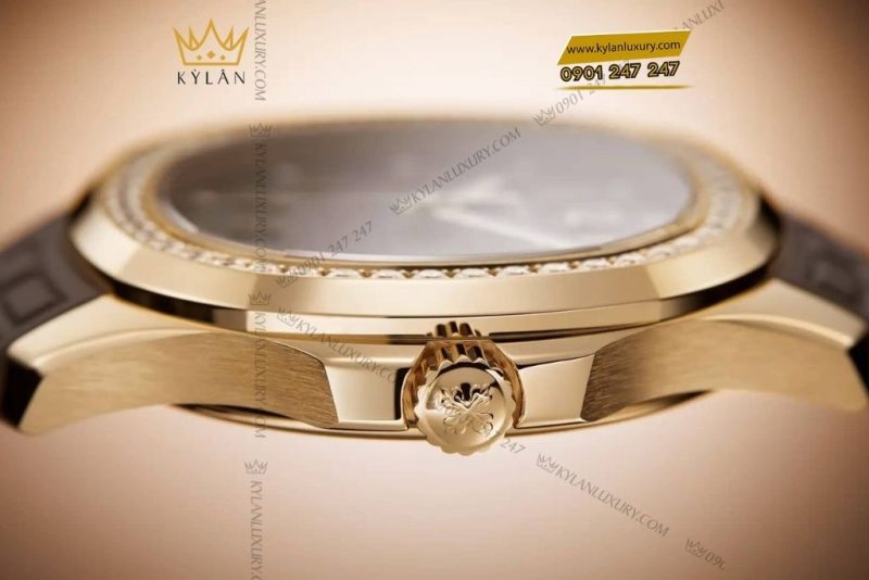 Đồng hồ Patek Philippe Aquanaut vành kim cương 5268/200R-010