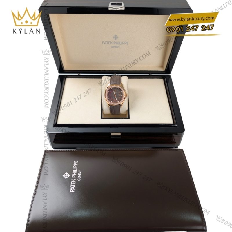 Đồng hồ Patek Philippe Aquanaut vành kim cương 5268/200R-010