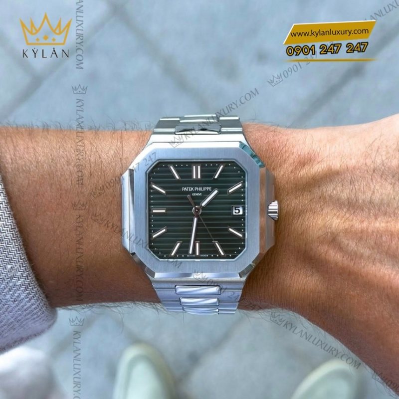 Đồng hồ Patek Philippe Cubitus mặt số xanh olive 5821-1A-001