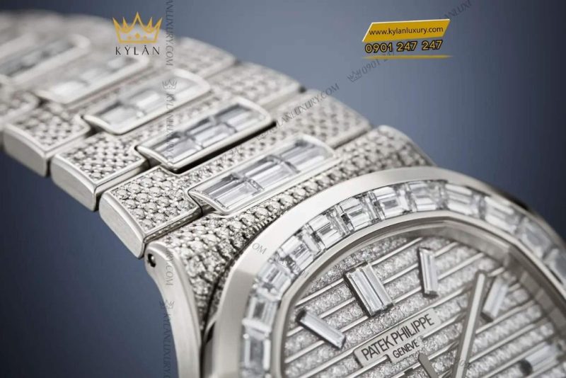 Đồng hồ Patek Philippe Nautilus đính full kim cương 5811/1460G-001