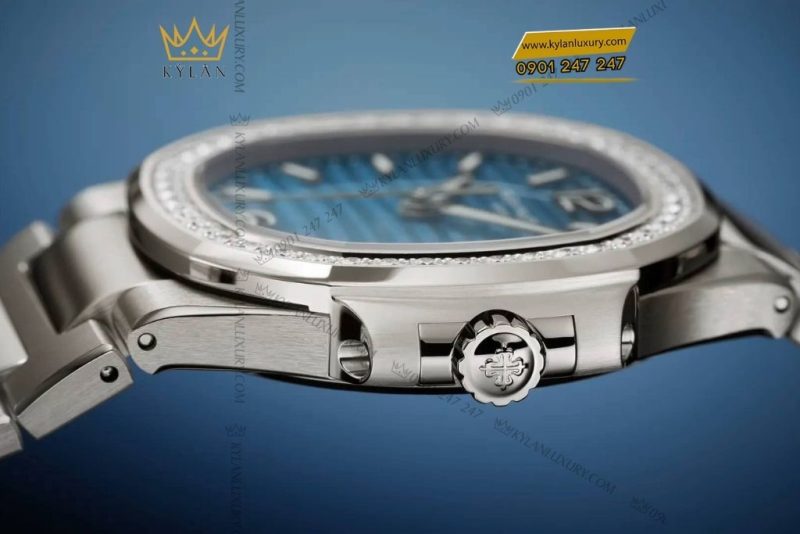 Đồng hồ Patek Philippe Nautilus 7010/1G-013 mặt số xanh ngọc