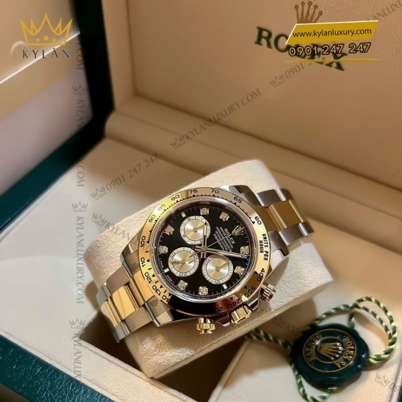 Đồng hồ Rolex Cosmograph Daytona vàng kim mặt số đen M126503-0002