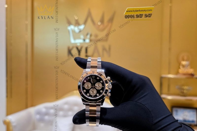 Đồng hồ Rolex Cosmograph Daytona mặt số đen cọc kim cương 126503-0002