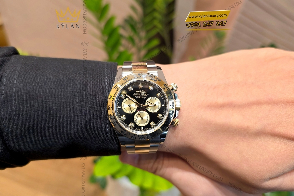 Kỳ Lân Luxury dong ho rolex cosmograph daytona vang kim mat so den m126503 0002 15 Đồng hồ Rolex Cosmograph Daytona mặt số đen cọc kim cương 126503-0002