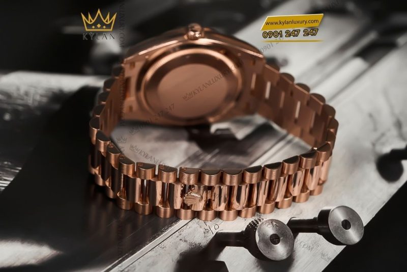 Đồng hồ Rolex Day-Date 36 mặt số thạch anh 128235-0041