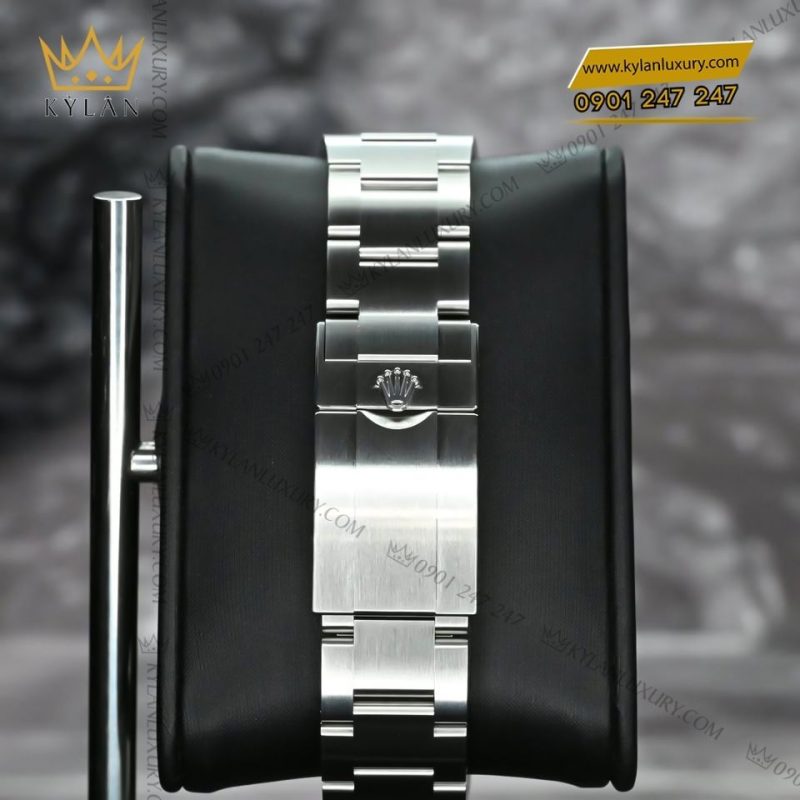 Đồng hồ Rolex Explorer II mặt số trắng Polar 226570-0001
