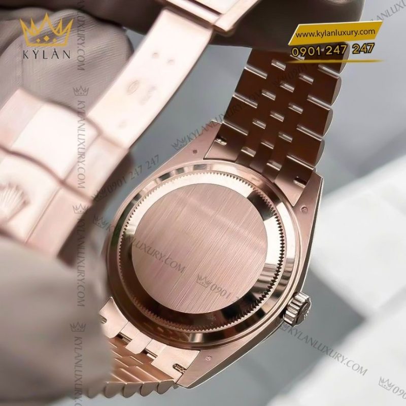 Đồng hồ Rolex Sky-Dweller vàng hồng mặt số xanh lục 336935-0005