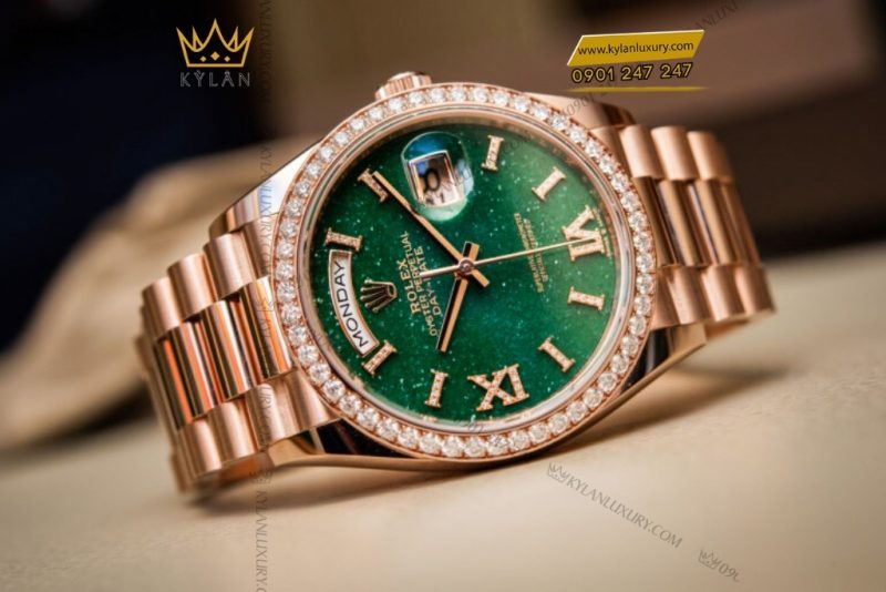 Đồng hồ Rolex Day Date mặt đá xanh vành kim 128345RBR-0068