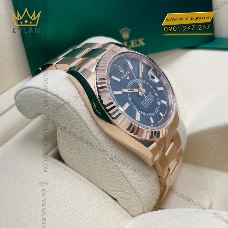 Đồng hồ Rolex Sky Dweller xanh lục lam dây oyster 336935-0001