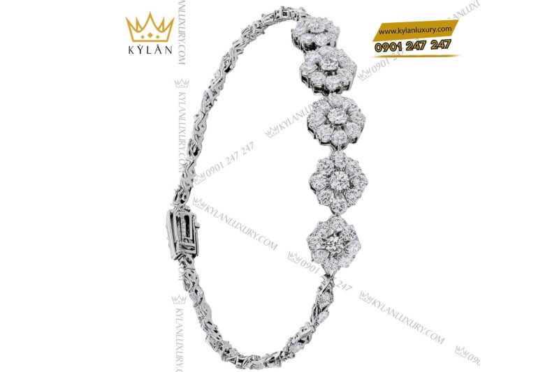 Lắc tay vàng trắng nguyên khối Au750 đính họa tiết hoa kim cương