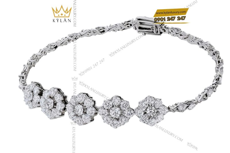 Lắc tay vàng trắng nguyên khối Au750 đính họa tiết hoa kim cương