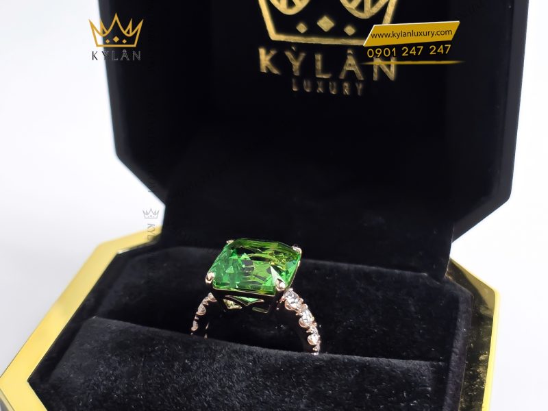 Nhẫn kim cương vàng hồng nguyên khối Au750 đính đá sapphire xanh
