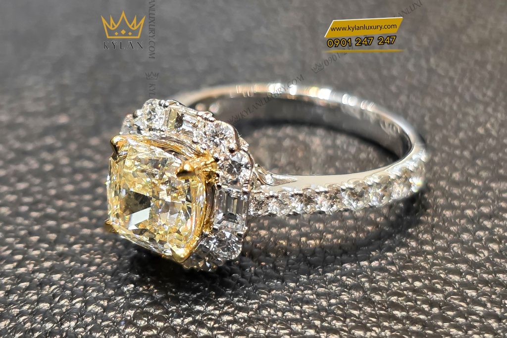 Nhẫn nữ vàng trắng nguyên khối Au750 đính viên chủ kim cương 7ly màu vàng