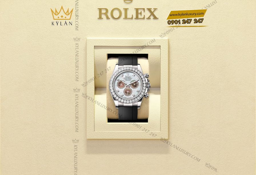 Bộ máy Rolex Calibre 4131 trong Cosmograph Daytona m126589RBR, chuẩn Superlative Chronometer, dự trữ năng lượng 72 giờ
