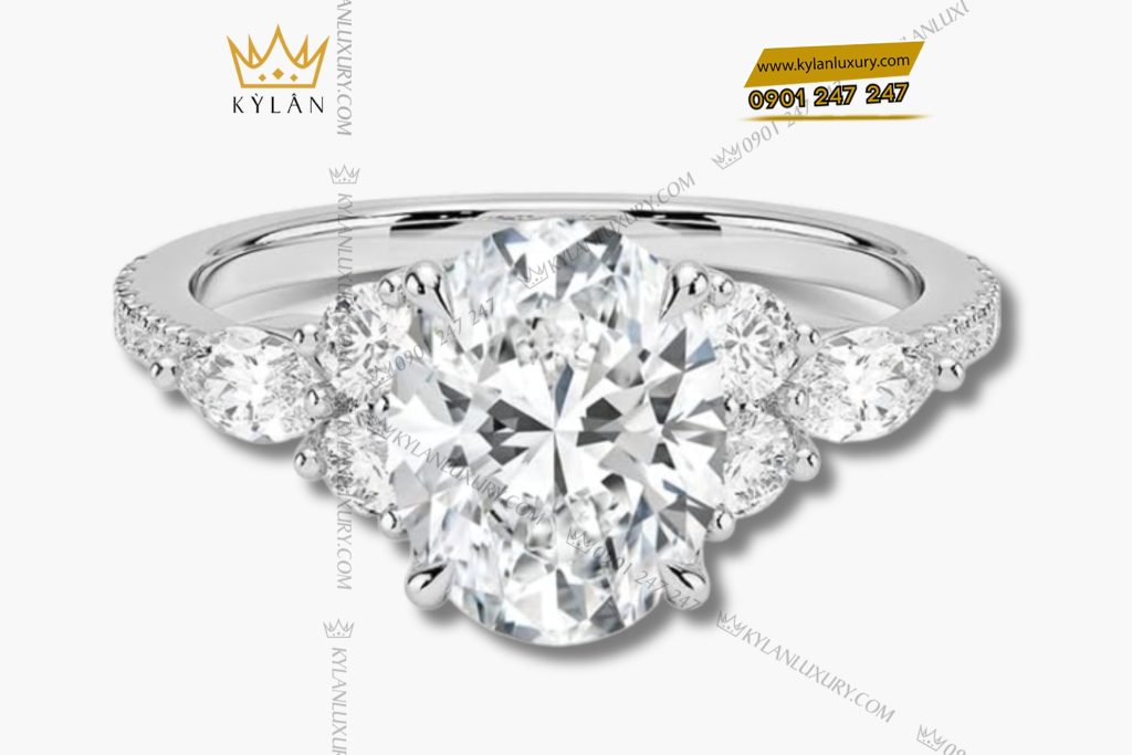 Nhẫn kim cương Oval vàng trắng nguyên khối Au750 