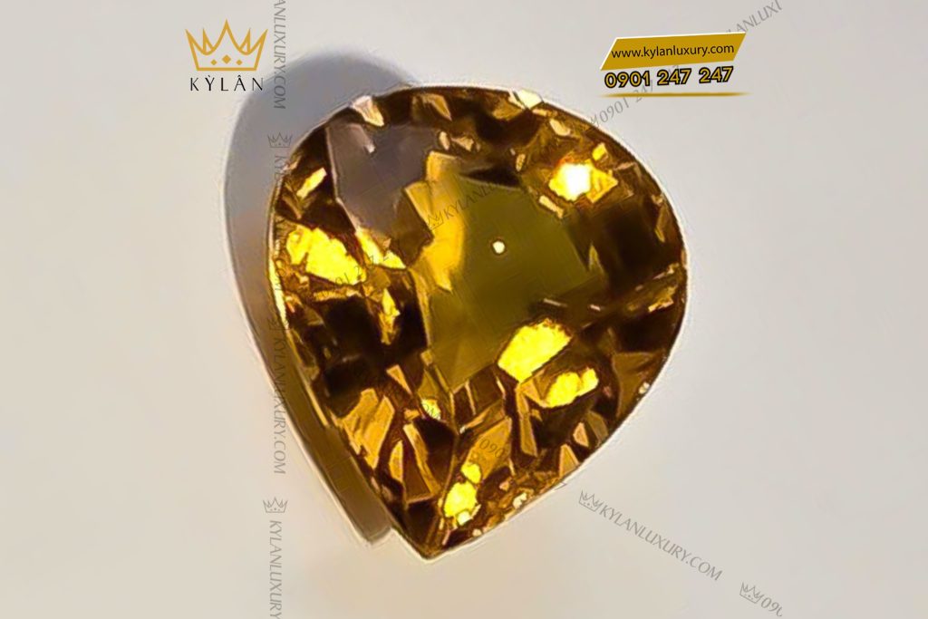 Đá quý sapphire vàng