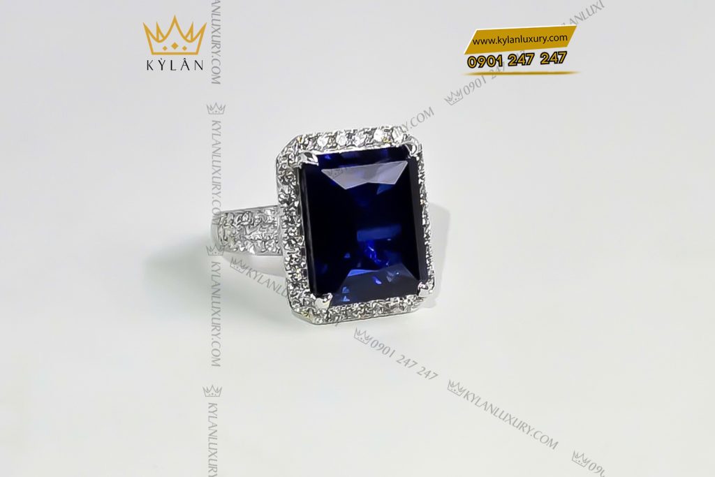 Kỳ Lân Luxury 1 90 Nhẫn kim cương vàng trắng nguyên khối Au750 đính đá Sapphire xanh