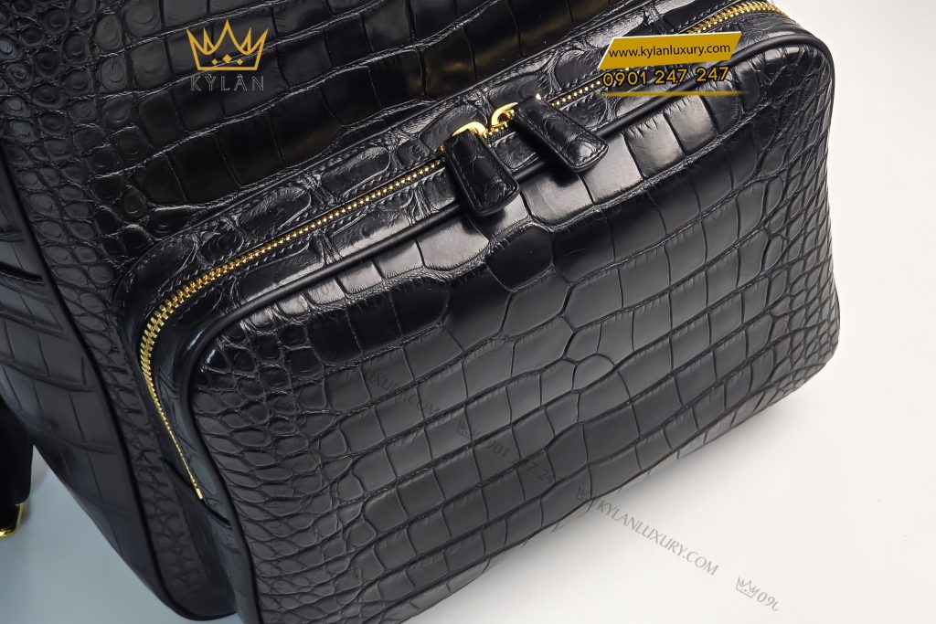 Balo da cá Alligator đen gắn logo vương miện KY LAN