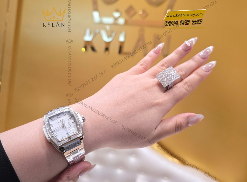 Nhẫn nữ mặt hình chữ nhật vàng trắng Au750 đính kim cương 