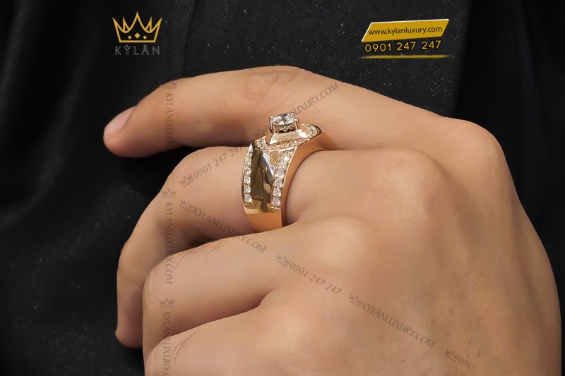 Nhẫn vàng hồng nguyên khối Au750 đính kim cương chủ 5ly4
