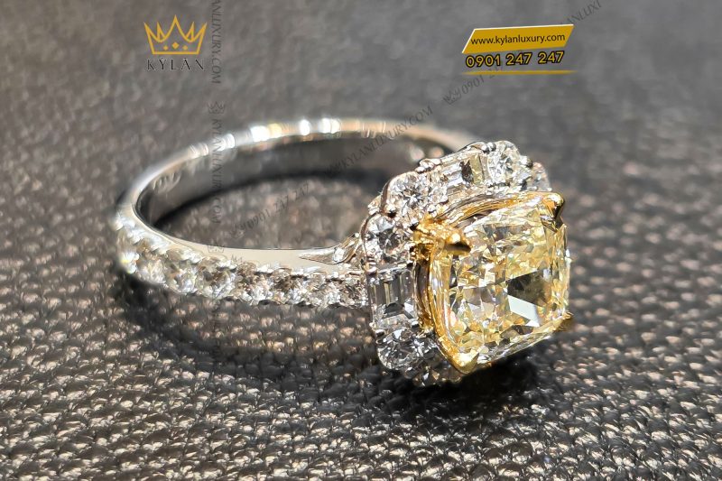 Nhẫn nữ vàng trắng nguyên khối Au750 đính viên chủ kim cương 7ly màu vàng