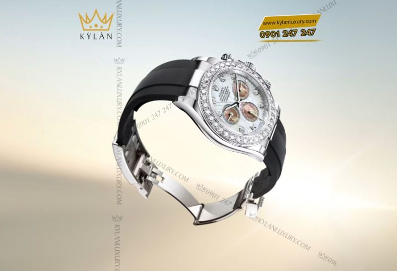 Rolex Cosmograph Daytona m126589RBR mặt số ngọc trai trắng