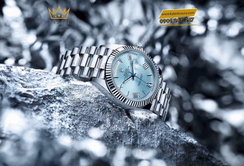 Rolex Day-Date m228236 40mm mặt số xanh băng giá