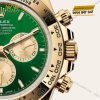 Rolex Cosmograph Daytona Oyster m126508 mặt số xanh lá cây tươi