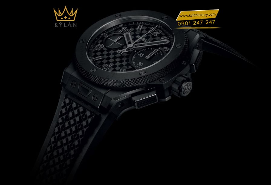 Dây cao su đen và khóa gập ceramic titanium mạ đen của Hublot Big Bang All Black