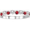 Nhẫn vàng trắng Au750 đính kim cương và sapphire đỏ 