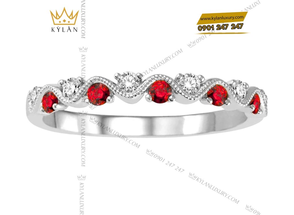 Kỳ Lân Luxury 3 118 Nhẫn vàng trắng Au750 đính kim cương và sapphire đỏ 