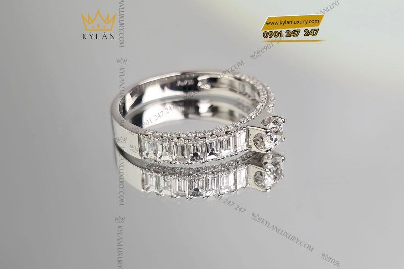 Nhẫn nam vàng trắng nguyên khối Au750 đính viên chủ kim cương 4ly5