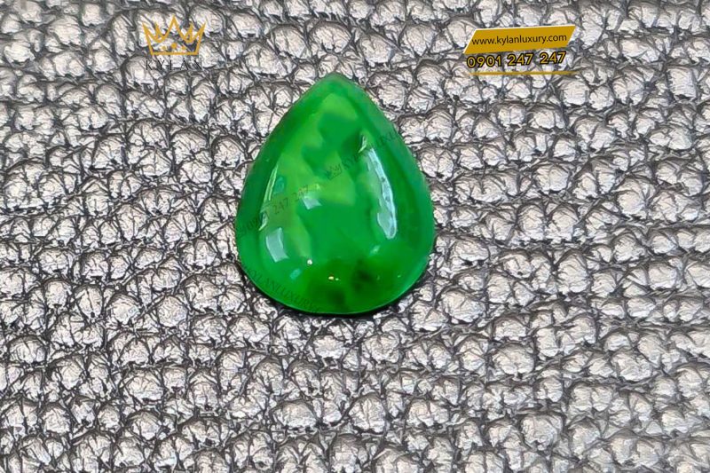 Đá ngọc phỉ thúy xanh lục