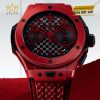 Thiết kế đồng hồ Hublot Big Bang Red Magic 43MM với vỏ và bezel ceramic đỏ