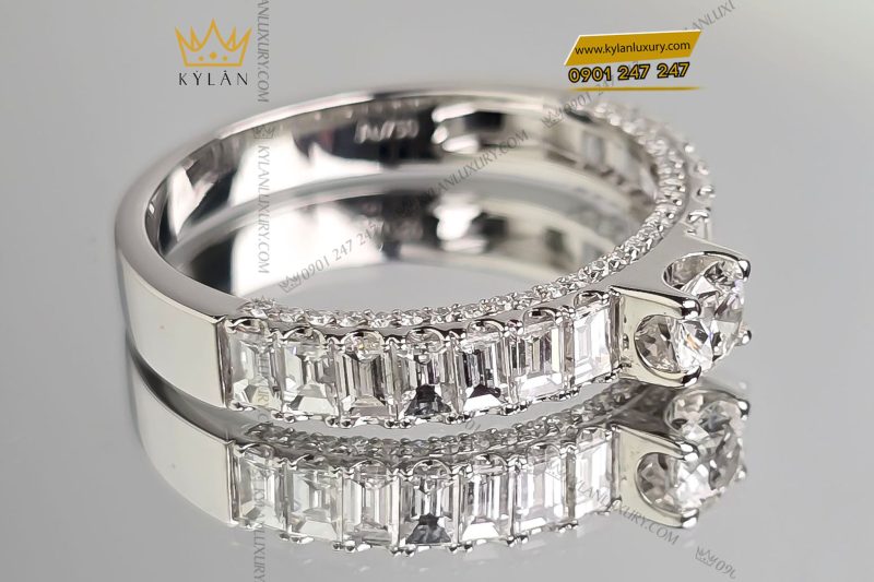 Nhẫn nam vàng trắng nguyên khối Au750 đính viên chủ kim cương 4ly5
