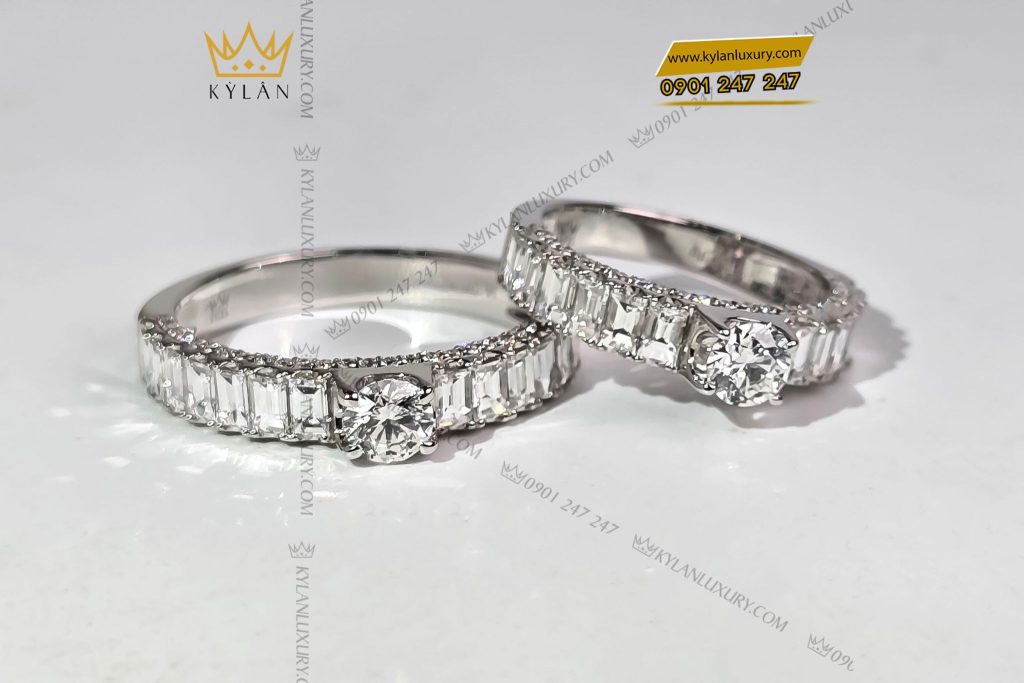 Nhẫn nữ vàng trắng nguyên khối Au750 đính viên chủ kim cương 4ly5