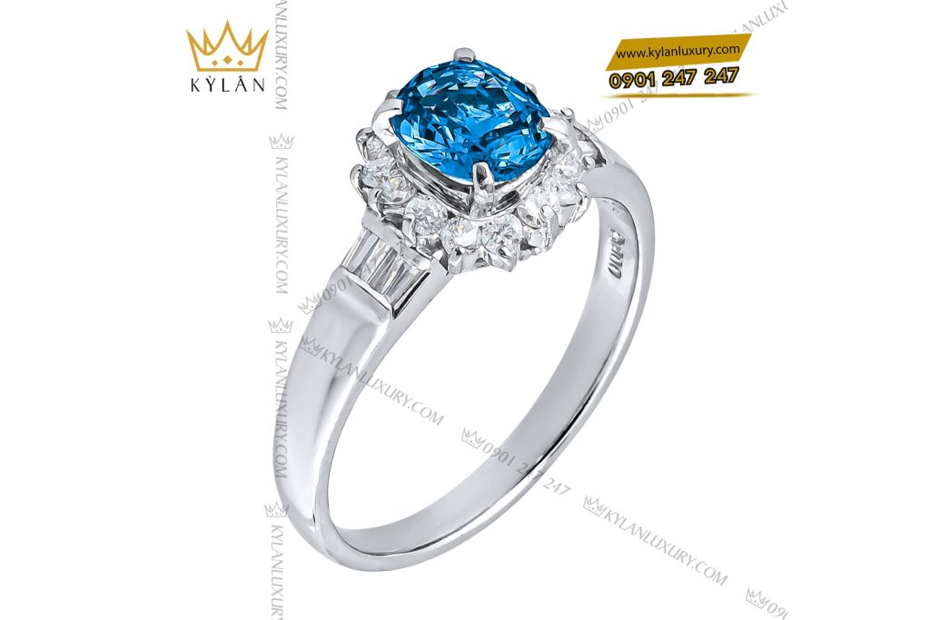 Kỳ Lân Luxury 4 90 Nhẫn vàng trắng Au750 đính kim cương và đá sapphire xanh