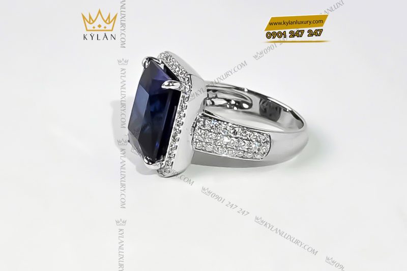 Nhẫn kim cương vàng trắng nguyên khối Au750 đính đá Sapphire xanh