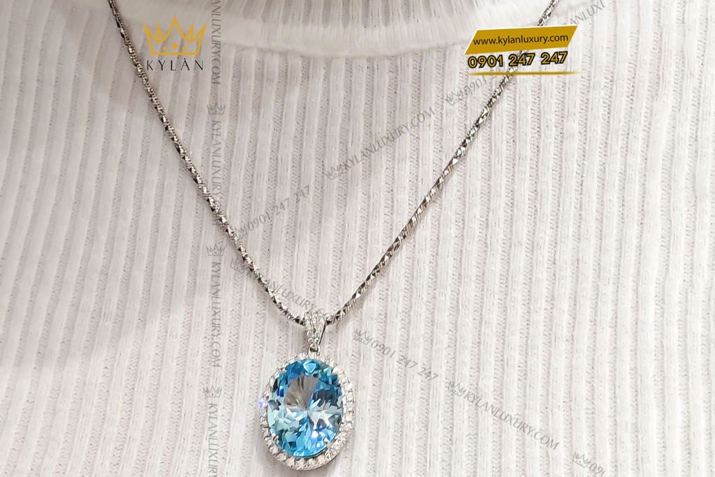 Mặt dây chuyền kim cương vàng trắng nguyên khối Au750 đính đá Topaz xanh
